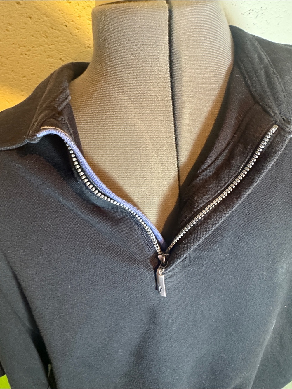 Tommy Bahama Black Short-Sleeve Polo with zipper Placket - Picture 3 of 5